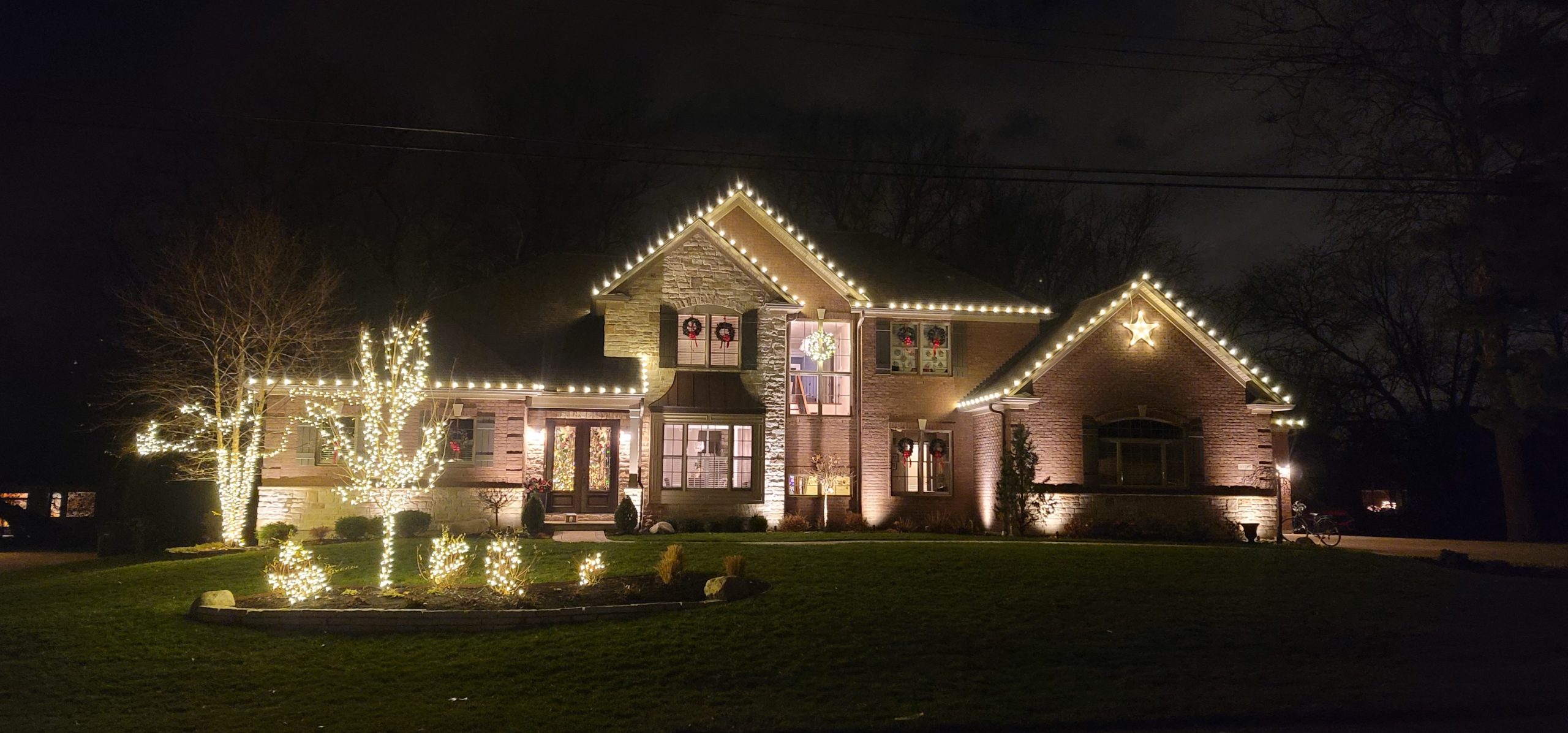 The Ferst Company Holiday Lights – Holiday and Event Lighting Installers